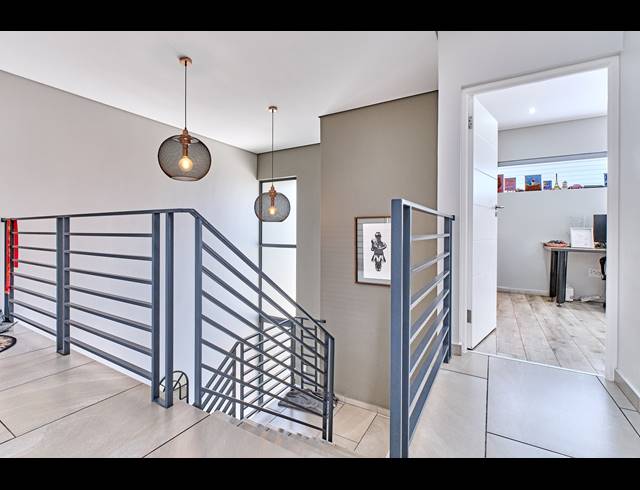 3 BEDROOM DUPLEX FOR SALE IN CROWTHORNE AH